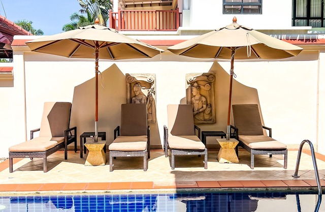 3-4BR Laguna Golf Course Villa with Pool & Jacuzzi