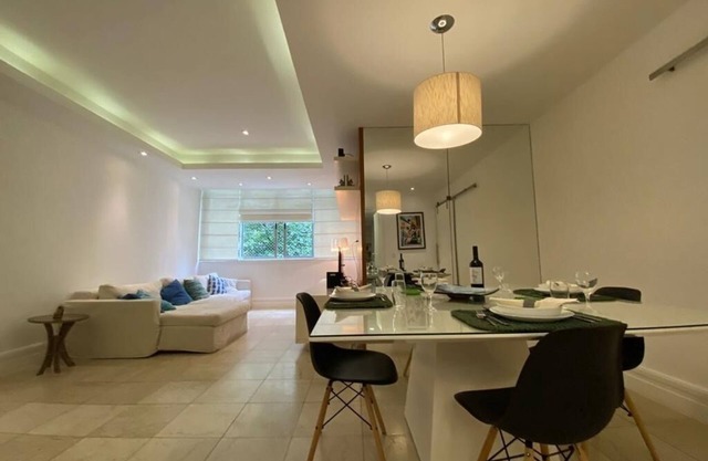 3 bedroom Beach apartment