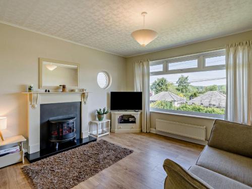 3 Bed in Arnside SZ425