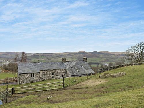 3 Bed in Bala 91365