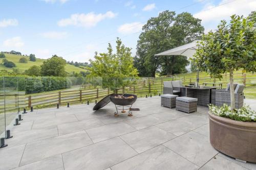 3 Bed in Llanfyllin oc-i32566