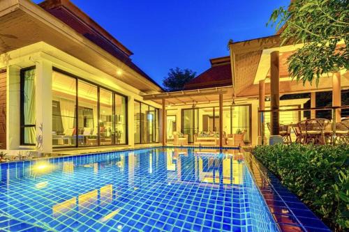 3 Bed Luxury Bali Style Villa Close To Beach PR6