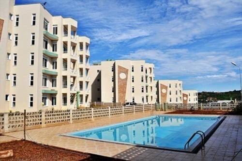 3 Bed Luxury Condo in Lubowa