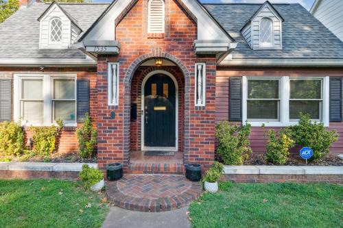 3 Bed, Office, Hot Tub, 2 Min To Cherry St