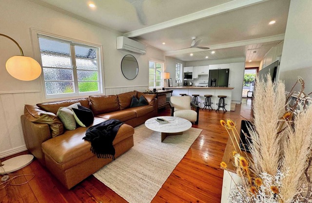 3 Bed Queenslander In Heart Of Brisbane
