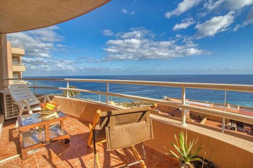 3 Bed-Sleeps 5-Parking-Radazul beach-Sea View