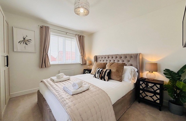 3 Bed Stylish Shrewsbury Home