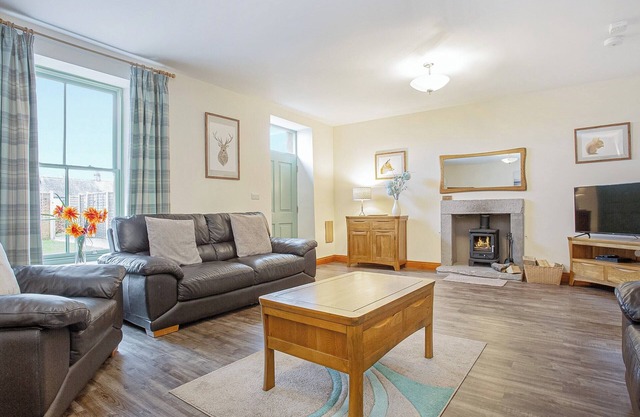 3 bedroom accommodation in Arnside and Silverdale