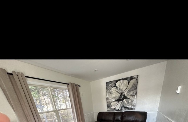 3 bedroom 2 bathroom house in Victoria N.L