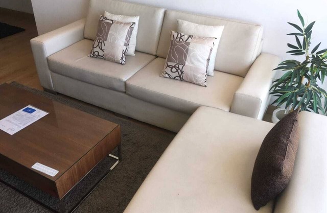 3-bedroom/4 baths apartment in charming Miraflores with WiFi for 6 pax