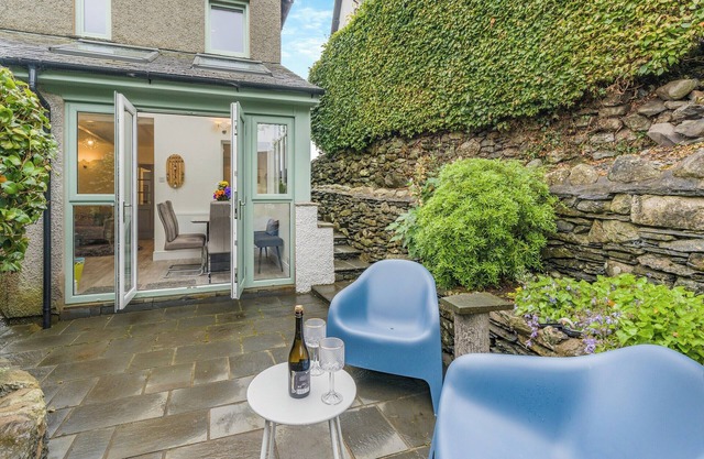 3 bedroom accommodation in Flookburgh, near Grange-over-Sands