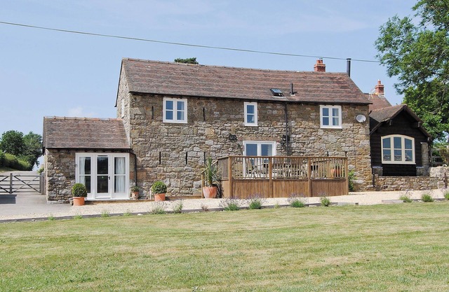 3 bedroom accommodation in Broome Chatwall, near Church Stretton