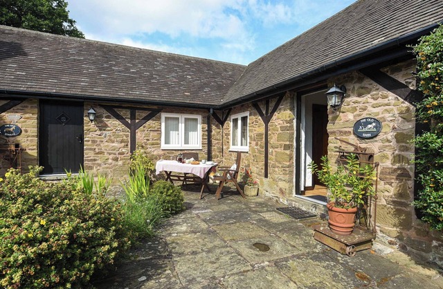 3 bedroom accommodation in Church Stretton