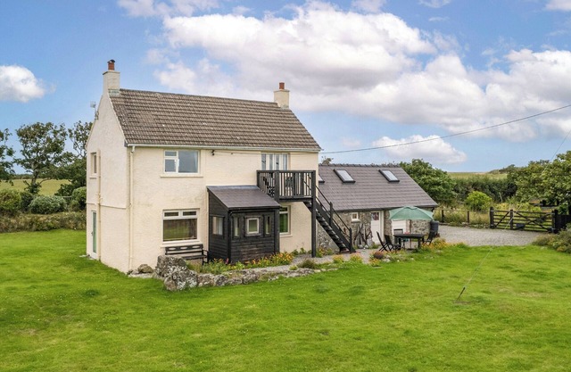 3 bedroom accommodation in Haverfordwest