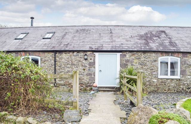 3 bedroom accommodation in Mathry, near St Davids