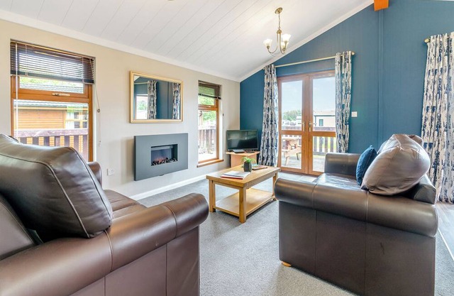 3 bedroom accommodation in Alyth, Perthshire