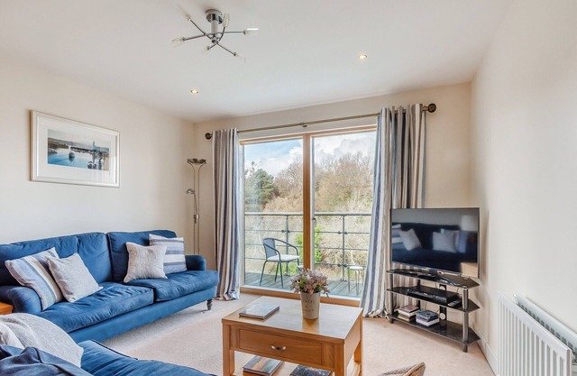 3 bedroom accommodation in Scarborough