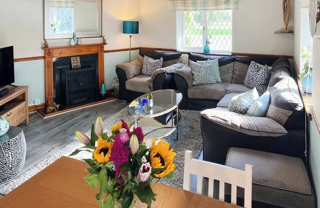 3 bedroom accommodation in Addlethorpe
