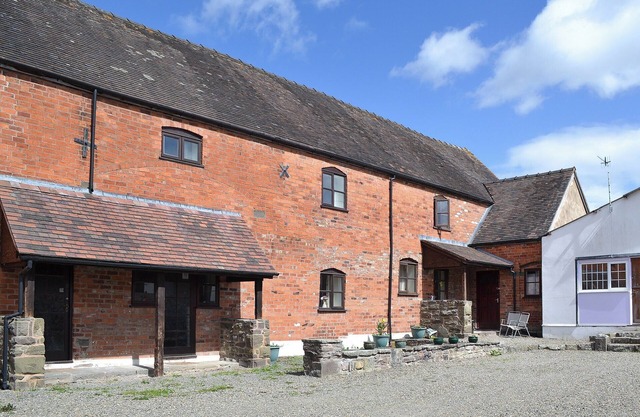 3 bedroom accommodation in Halford, near Craven Arms