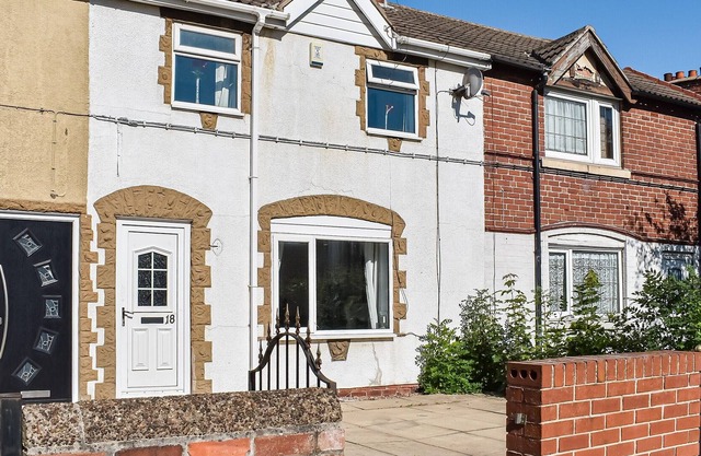 3 bedroom accommodation in New Rossington, near Doncaster