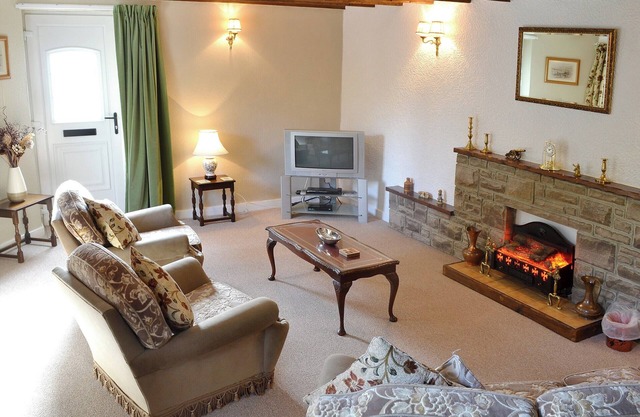 3 bedroom accommodation in Frosterley