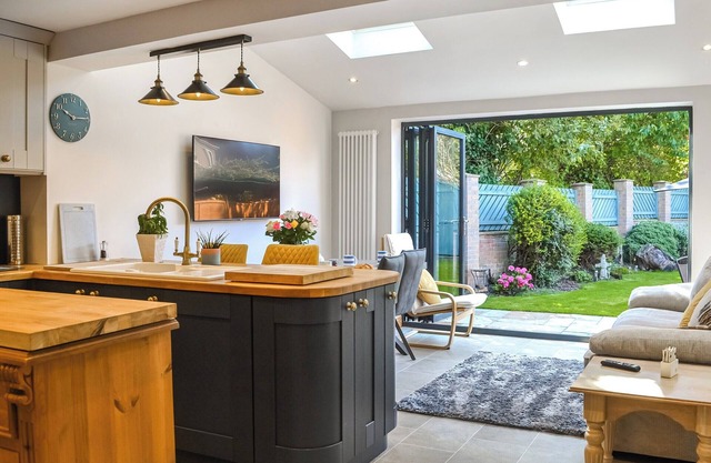 3 bedroom accommodation in Beverley