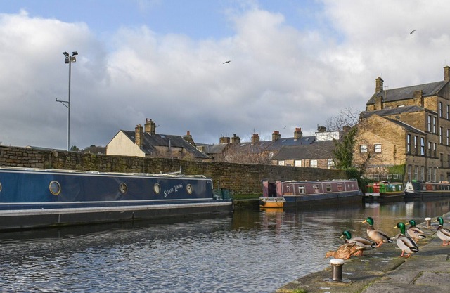 3 bedroom accommodation in Keighley