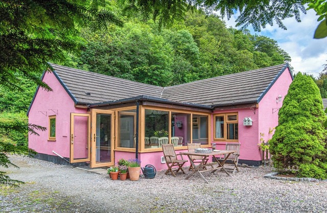 3 bedroom accommodation in Llawhaden, Narberth