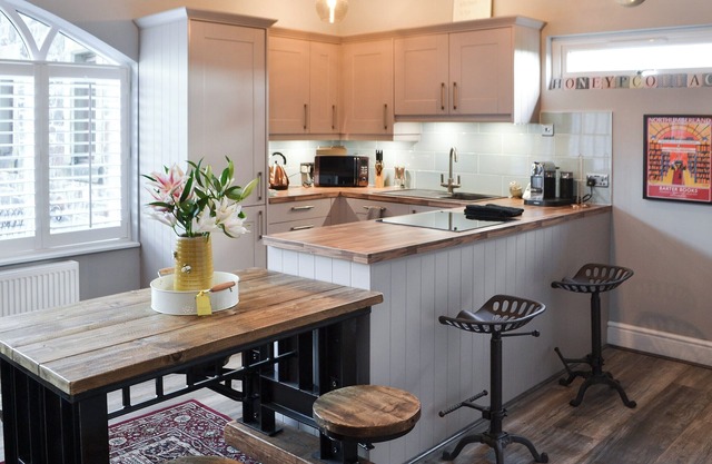 3 bedroom accommodation in Rothbury