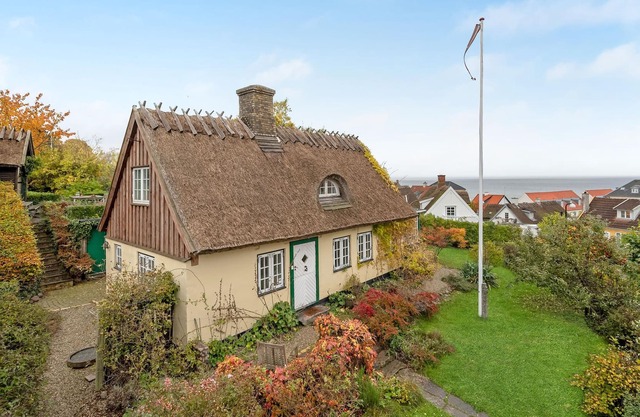 3 bedroom accommodation in Humlebæk