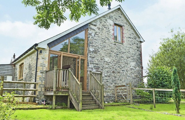 3 bedroom accommodation in Dolgran