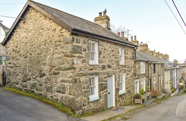 3 bedroom accommodation in Harlech