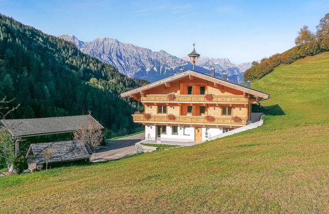 3 bedroom accommodation in Volders