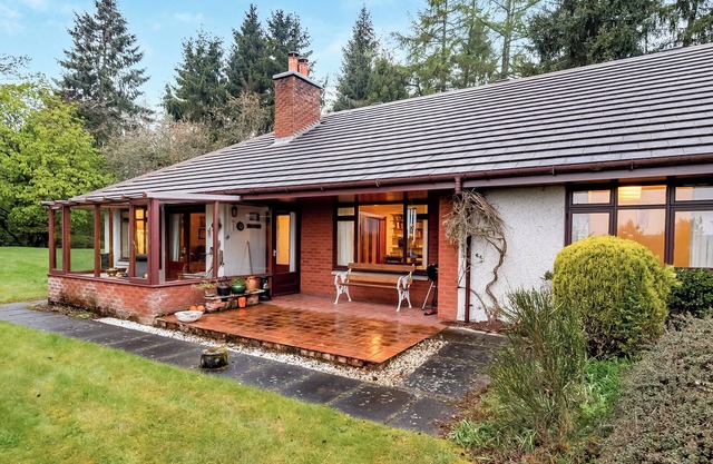 3 bedroom accommodation in Alyth