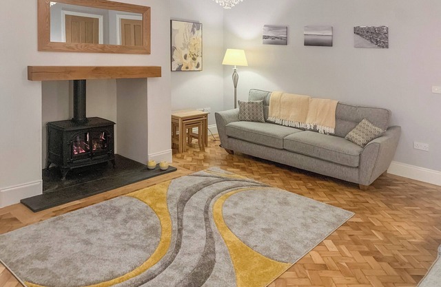 3 bedroom accommodation in Amble