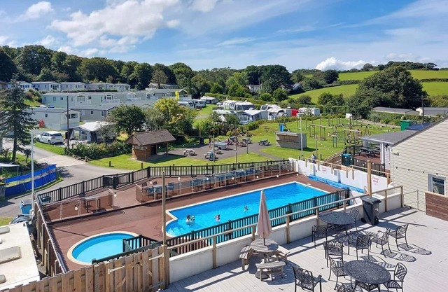 3 bedroom accommodation in Hayle