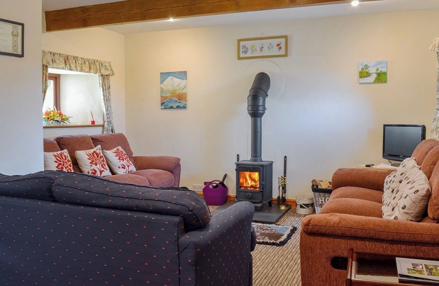 3 bedroom accommodation in Waberthwaite, near Ravenglass