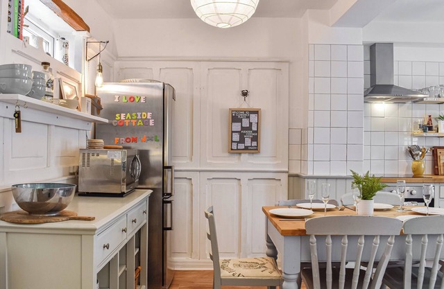3 bedroom accommodation in Whitby