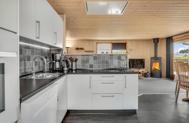 3 bedroom accommodation in Bjert