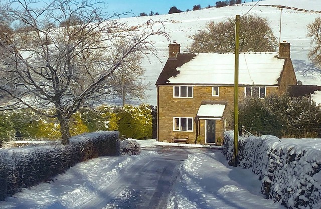 3 bedroom accommodation in Leek