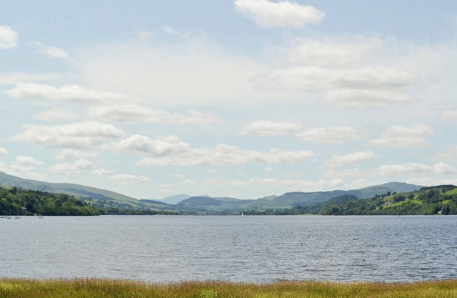 3 bedroom accommodation in Bala