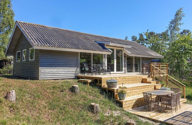 3 bedroom amazing home in Aakirkeby