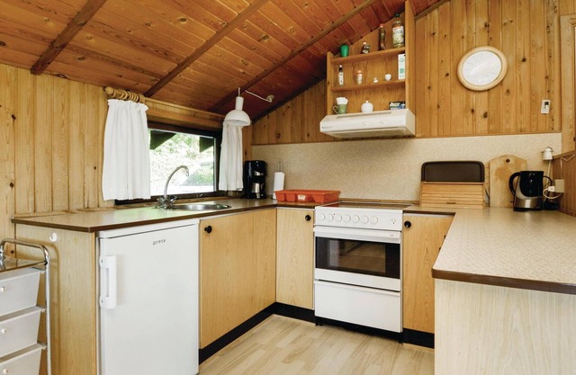 3 bedroom amazing home in Bjert