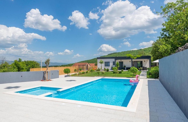 3 bedroom amazing home in Drum