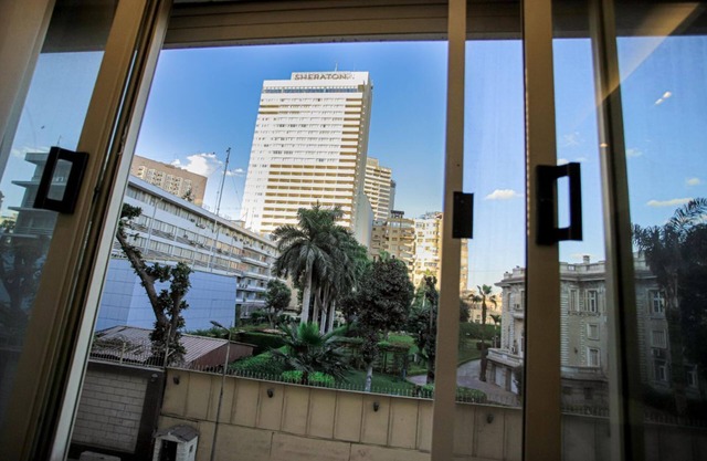 3-bedroom apartment in lovely Giza Governorate with AC, WiFi and nile view