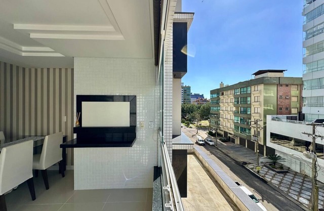 3 bedroom apartment close to the sea, next to Bassani square.