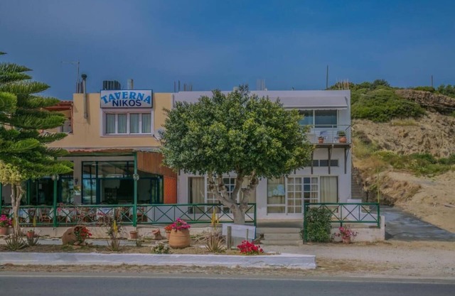 3 Bedroom apartment (150m2) - 300 meter away from the beach