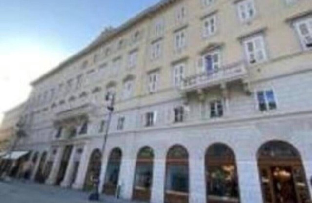 3 Bedroom Apartment in Trieste