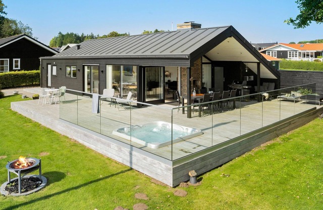3 bedroom awesome home in Juelsminde