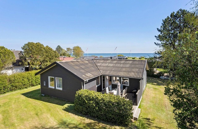 3 bedroom beautiful home in Hesselager